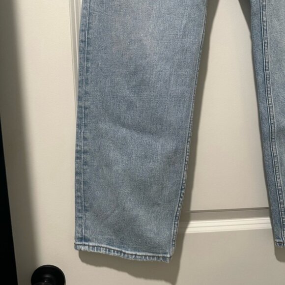 NWOT Abercrombie & Fitch Straight Leg Jeans 90’s Ultra High Rise - Picture 2 of 10